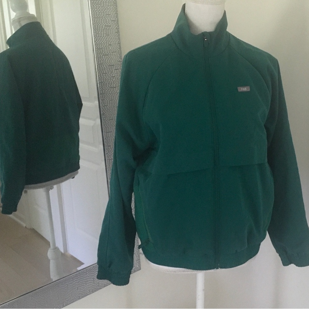 FIGS Sydney Scrub Jacket in a hunter green color - Picture 3 of 13